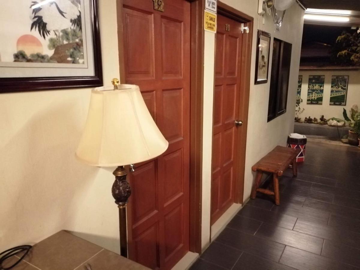 Check Inn Johor Bahru Dış mekan fotoğraf